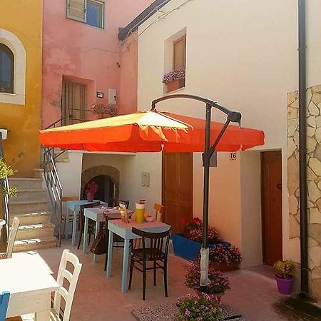 Le Soste Di Finzia Bed & Breakfast Licata Bagian luar foto